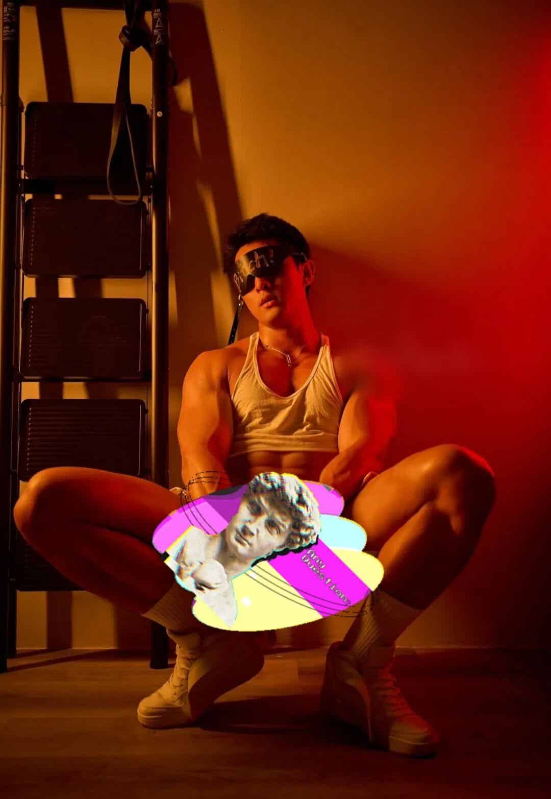 【10月精选】全见版！推特顶级摄影师御用男模，硬汉级别室内大尺度写真，19禁.....-潮男潮北