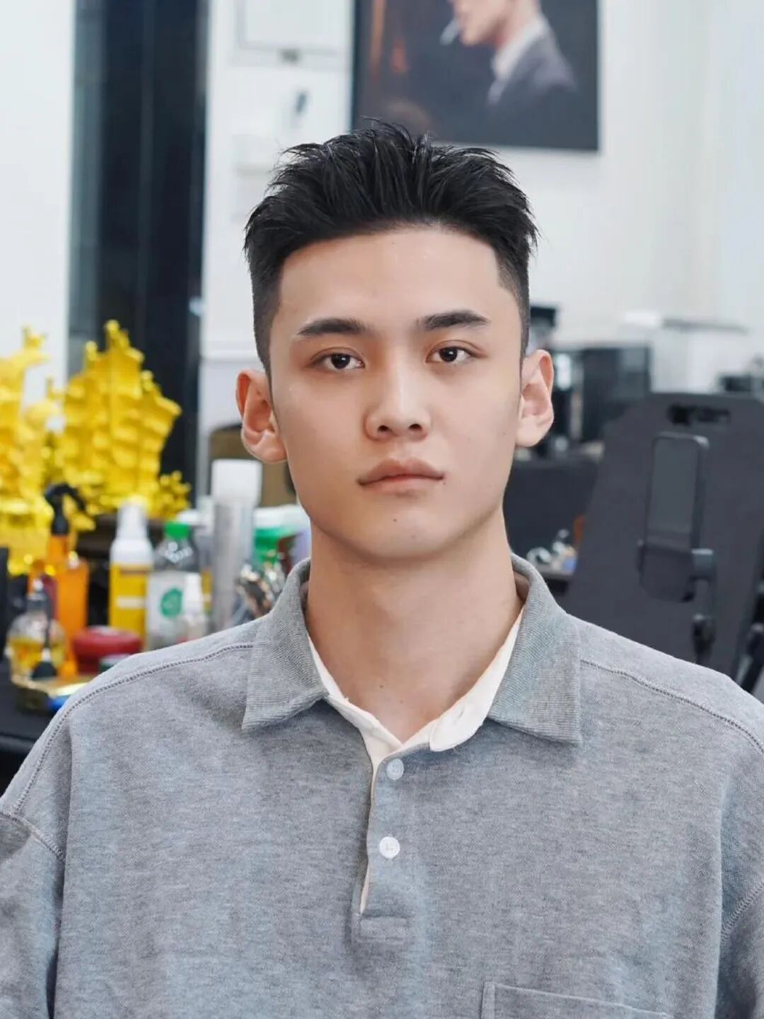 男生秋季发型也别瞎剪,试试这 3 款潮流造型,轻熟帅气又有型! 男生秋季发型也别瞎剪,试试这 3 款潮流造型,轻熟帅气又有型!