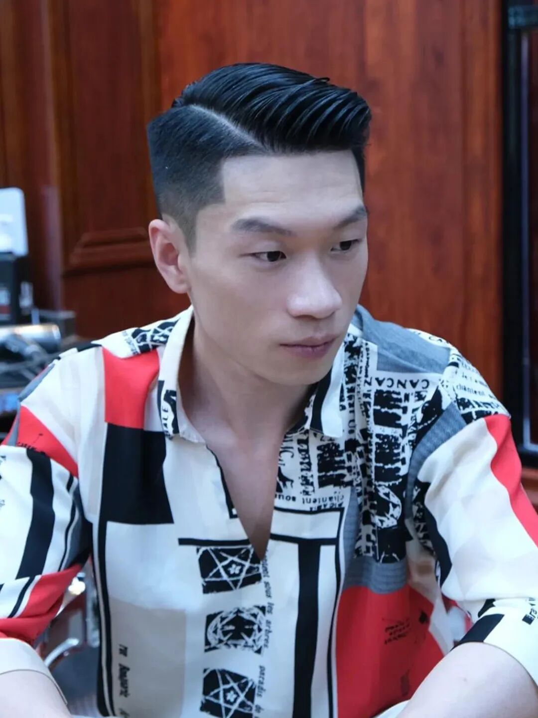 30 岁男生别乱剪发型了,建议留这 3 款短发,剪完轻熟显帅气! 30 岁男生别乱剪发型了,建议留这 3 款短发,剪完轻熟显帅气!