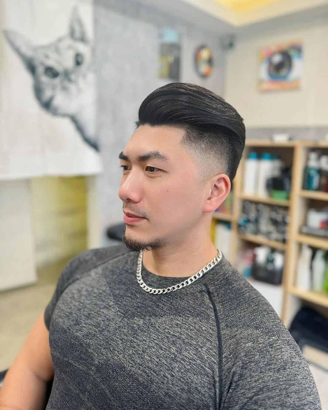 “两边铲光，中间不动”，男生试试这3款发型，清爽干净很帅气！-潮男潮北