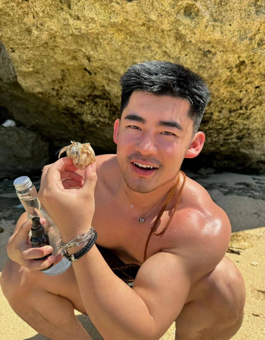 G 圈网红桥诘聖，他又咋了！怎么又到处刷屏？？？