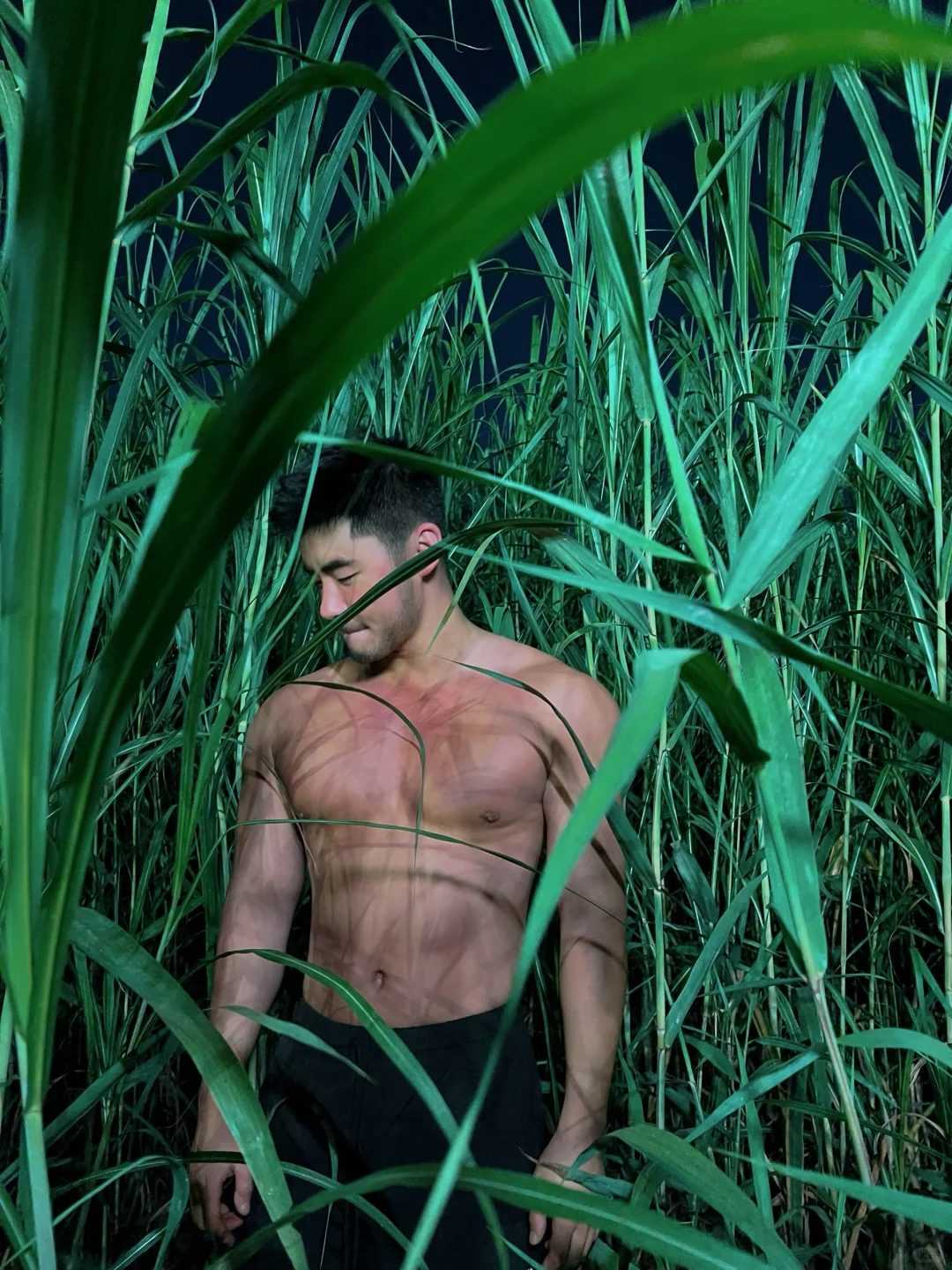 网红桥诘圣私照流出!网友猜测是他本人传的?引得桥诘圣出来辟谣…真相到底怎样了? 网红桥诘圣私照流出!网友猜测是他本人传的?引得桥诘圣出来辟谣…真相到底怎样了?