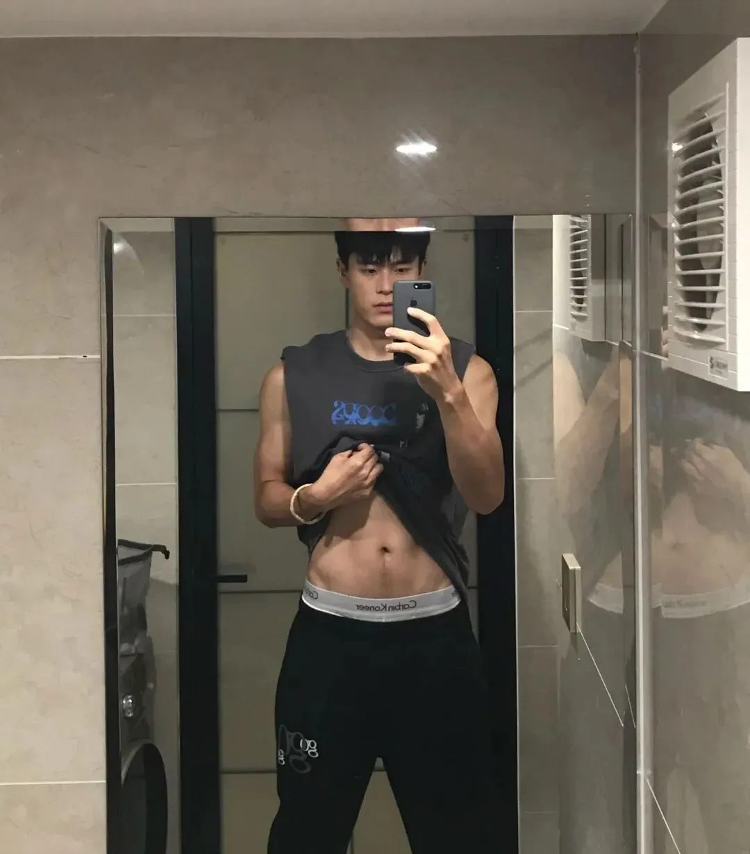 188cm 北京大鼻子美术生男大