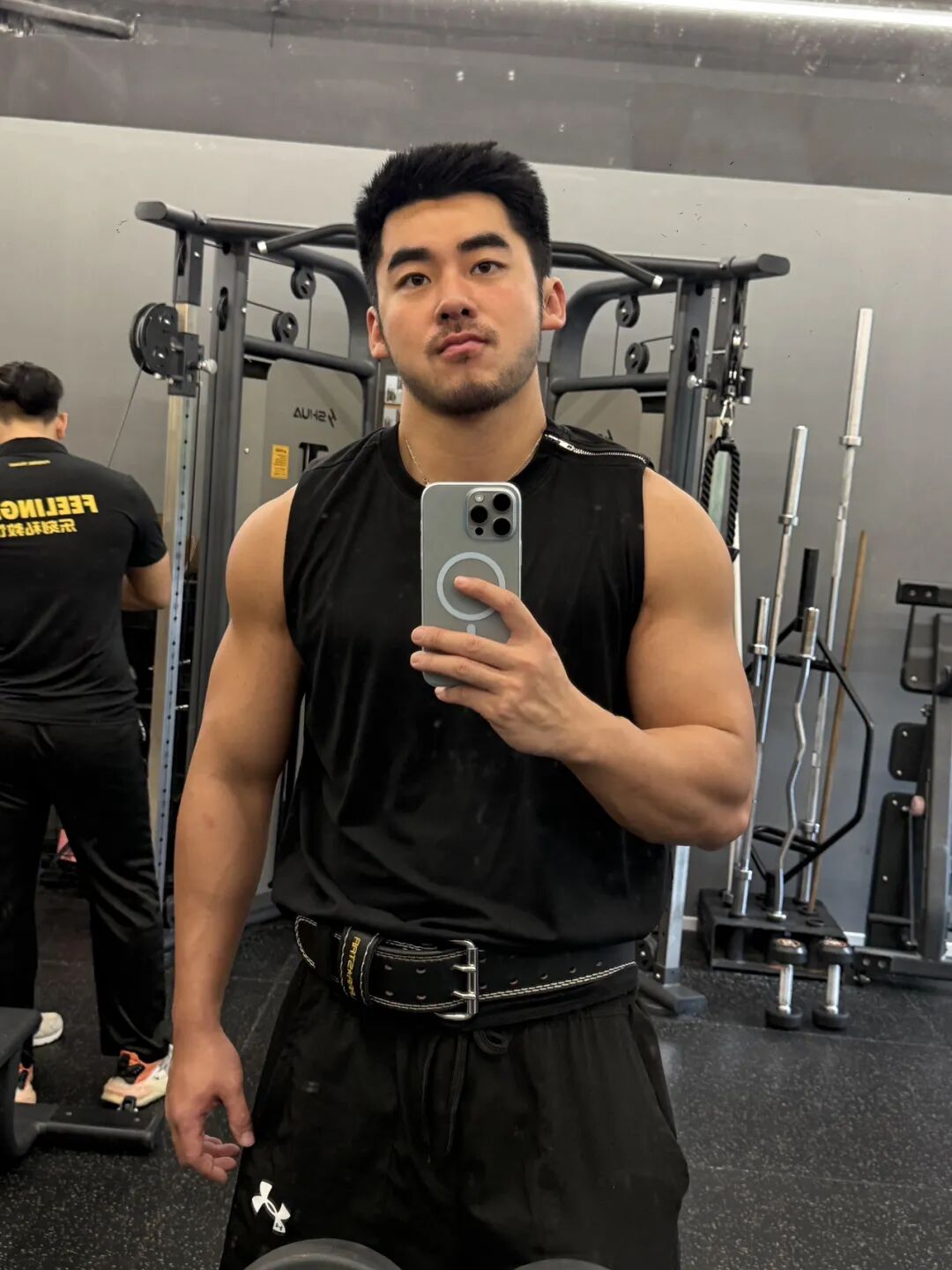 G 圈网红桥诘聖，他又咋了！怎么又到处刷屏？？？