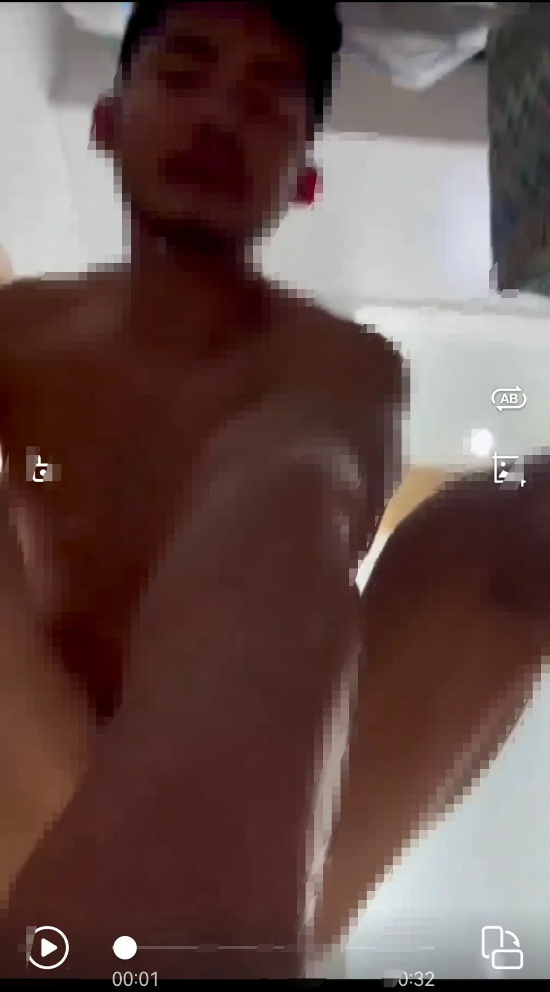 网红桥诘圣私照流出!网友猜测是他本人传的?引得桥诘圣出来辟谣…真相到底怎样了? 网红桥诘圣私照流出!网友猜测是他本人传的?引得桥诘圣出来辟谣…真相到底怎样了?