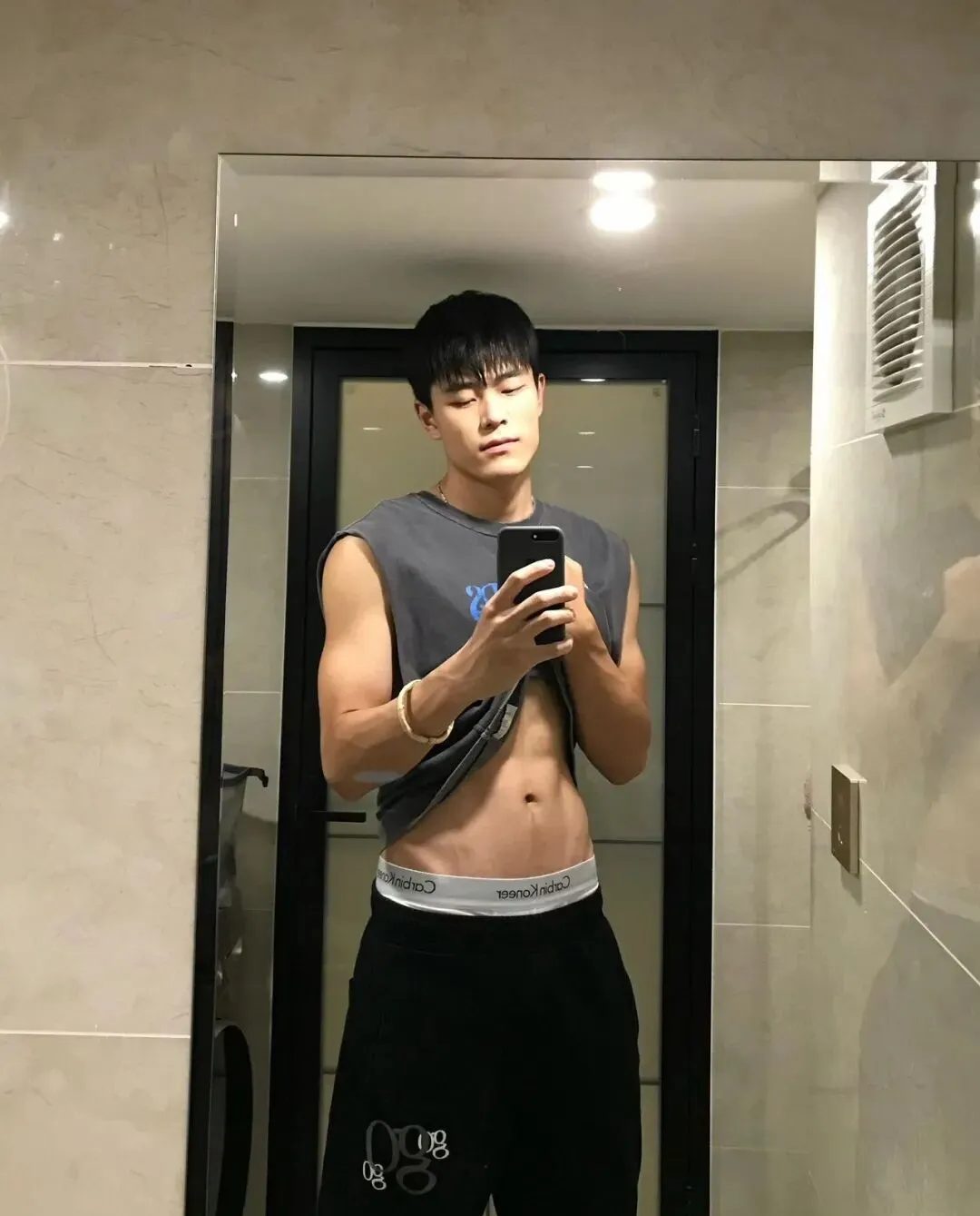 188cm 北京大鼻子美术生男大