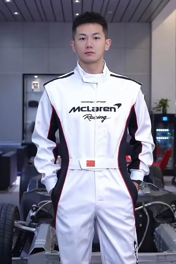 直男网红戴蒙再度“卖腐”?和铁柱官宣 100 天,真的弯了吗 直男网红戴蒙再度“卖腐”?和铁柱官宣 100 天,真的弯了吗