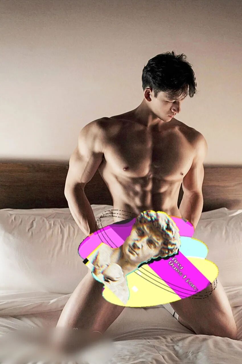 【11 月精选】全见版！新疆肌肉男模浴室大尺度写真！翘臀腹肌 19 禁....