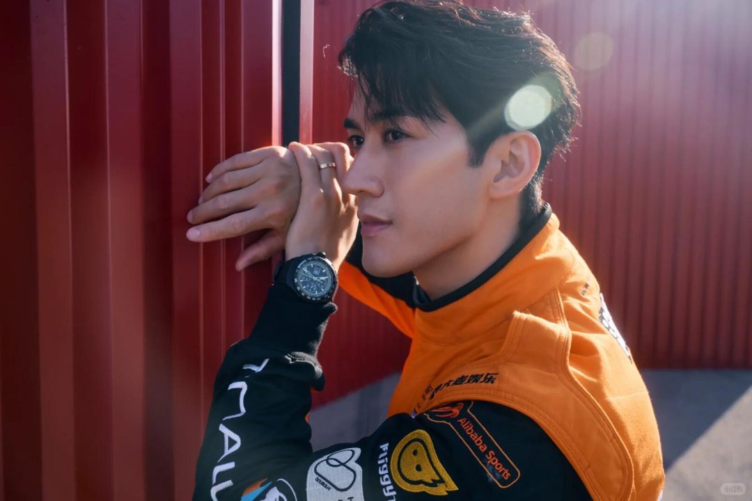 骑手换装了!这个“倒三角制服”要成为新一期的圈内爆款? 骑手换装了!这个“倒三角制服”要成为新一期的圈内爆款?