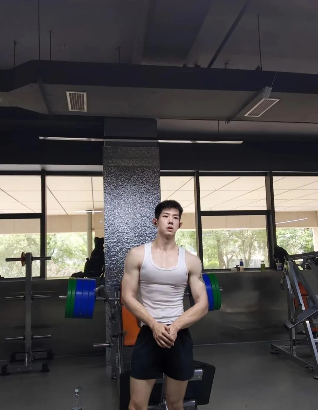 西域狼系少年新疆大盘鸡体育生