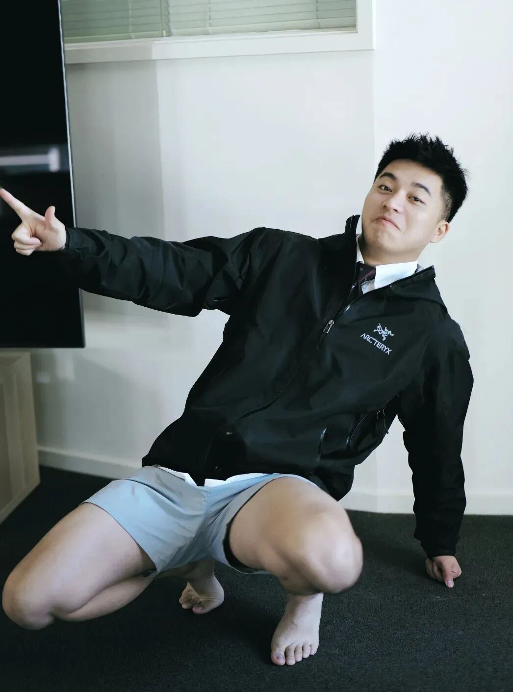 爱穿正装的英语老师，私下是这样的！