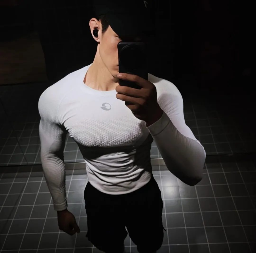 西域狼系少年新疆大盘鸡体育生