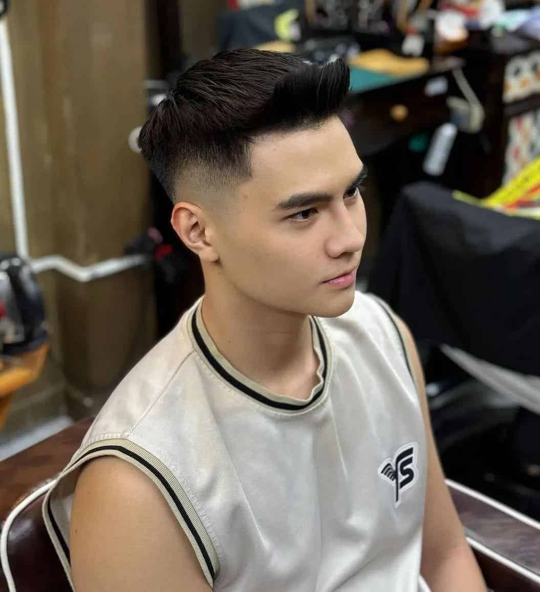 男生剪腻了“寸头”发型，可以试试这 3 款造型，潮流又帅气
