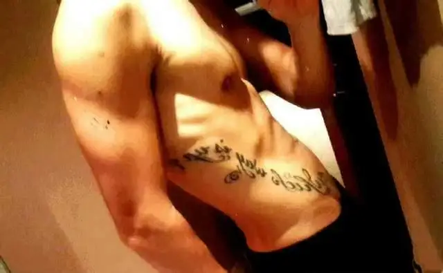 泡温泉偶遇阮经天，赤诚相见，被男网友问疯了！