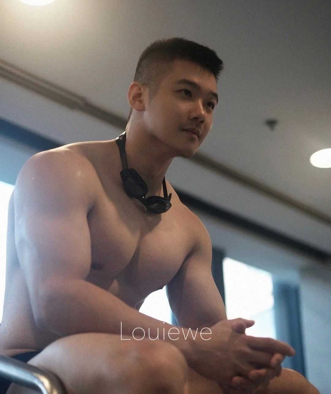 网红小哥直播间卖自己的倒模玩具,网友:没见过怎么知道是不是本人的? 网红小哥直播间卖自己的倒模玩具,网友:没见过怎么知道是不是本人的?