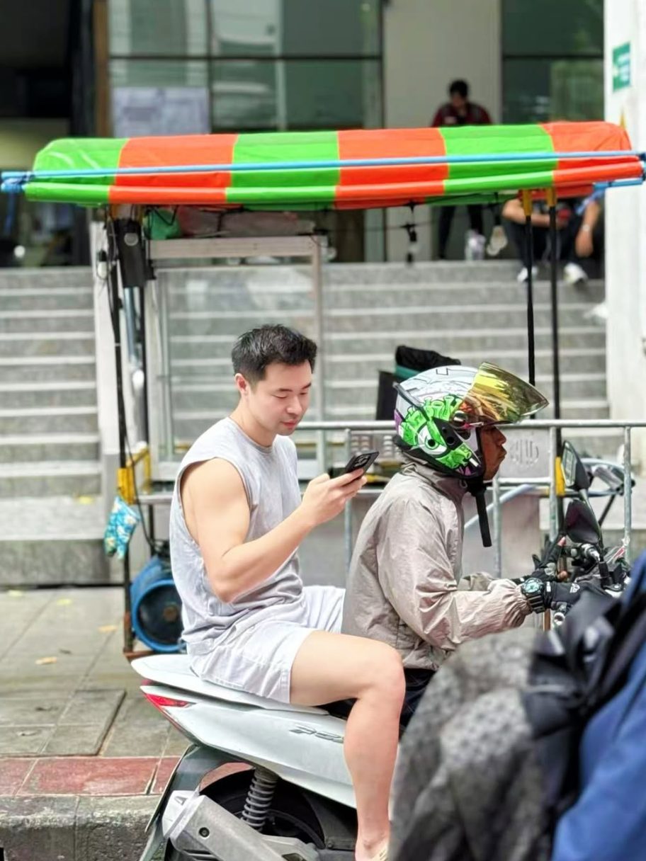 曼谷同乐青旅为何超级火爆?我们采访了背后的中国老板! 曼谷同乐青旅为何超级火爆?我们采访了背后的中国老板!