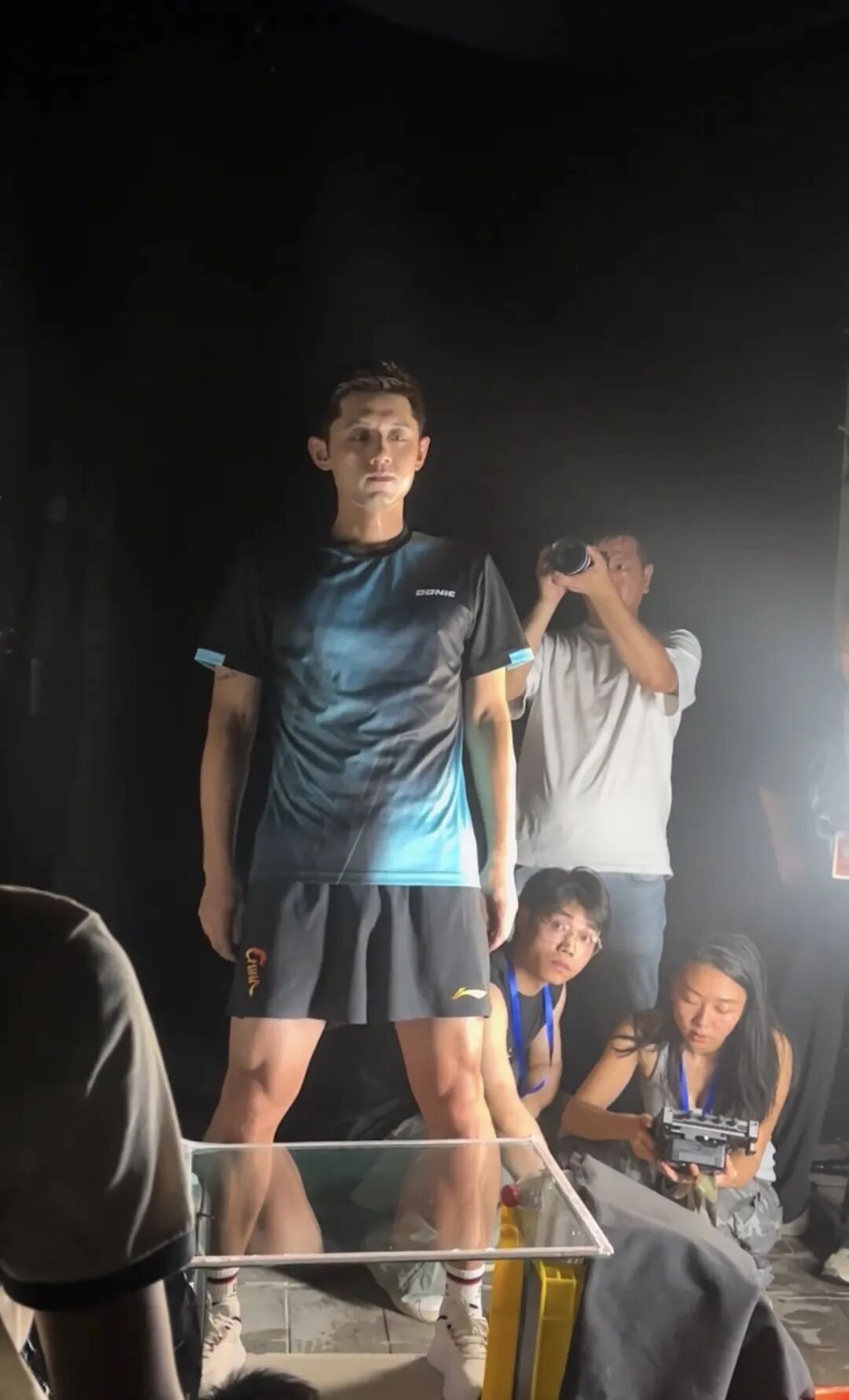 张继科拍写真视频被曝光，穿运动短裤实力依然强大！