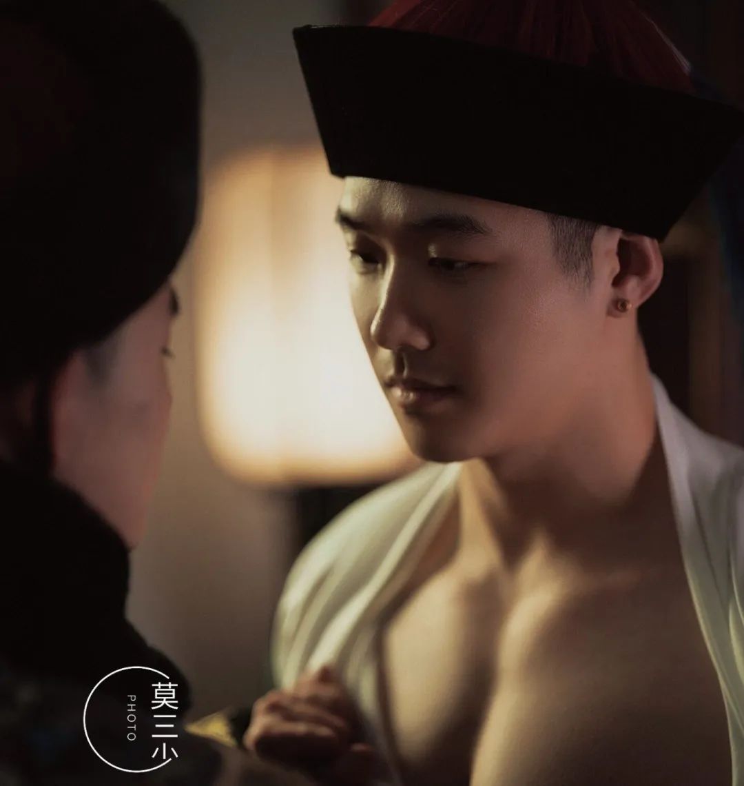 网红小哥直播间卖自己的倒模玩具,网友:没见过怎么知道是不是本人的? 网红小哥直播间卖自己的倒模玩具,网友:没见过怎么知道是不是本人的?