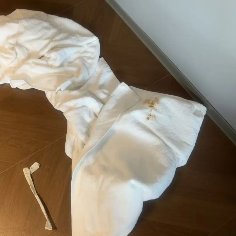 “爆炸 0”弄脏酒店床单后玩失联,开房基友愤怒曝光此事 “爆炸 0”弄脏酒店床单后玩失联,开房基友愤怒曝光此事