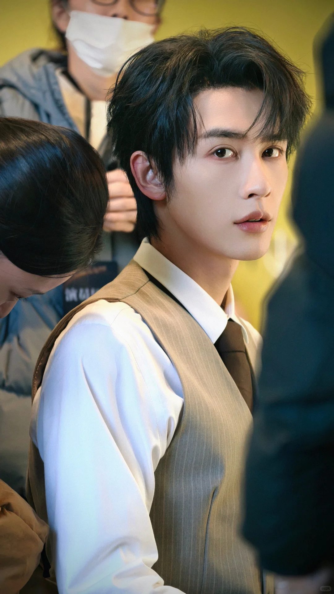 96 年，身高 181, 昔日“川影校草”，如今却横扫腾讯星光大赏, 短剧界“劳模”的他, 杀疯了?!