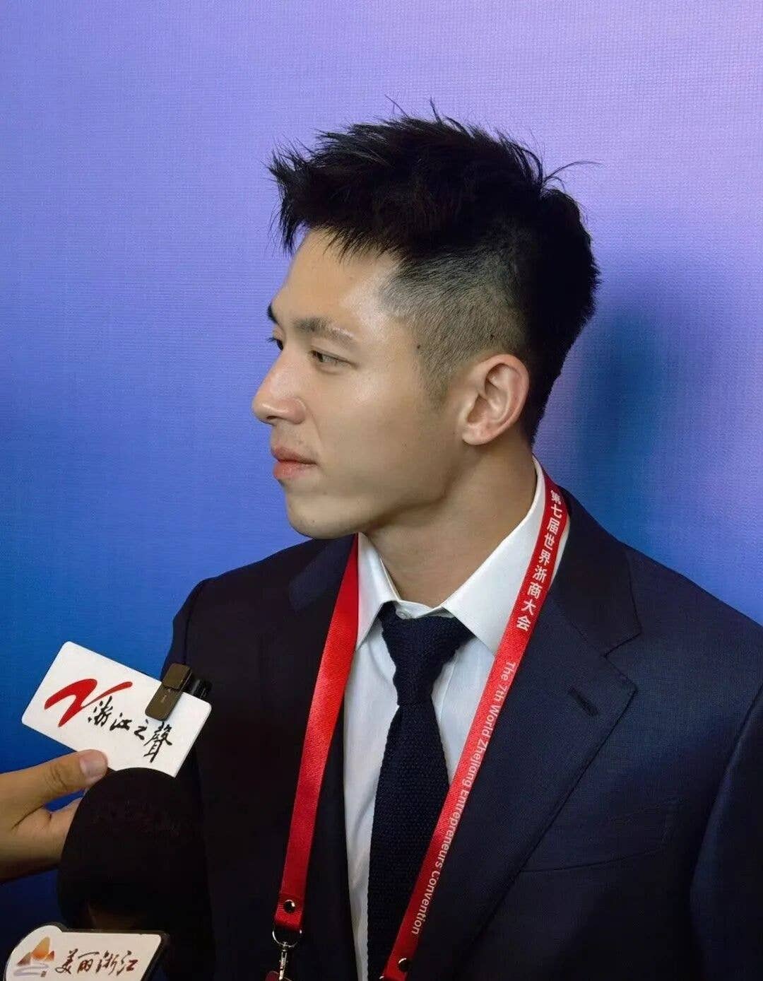 北大毕业, 霸总网红, 国平品牌 CEO 的他, 不愧是真钻石王老五…网友:想嫁! 北大毕业, 霸总网红, 国平品牌 CEO 的他, 不愧是真钻石王老五…网友:想嫁!