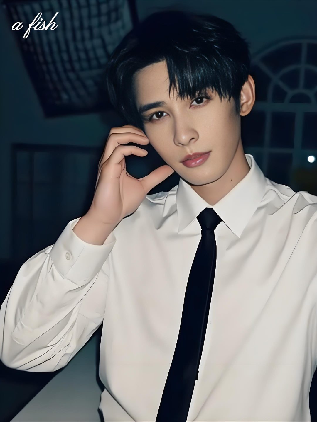 96 年，身高 181, 昔日“川影校草”，如今却横扫腾讯星光大赏, 短剧界“劳模”的他, 杀疯了?!