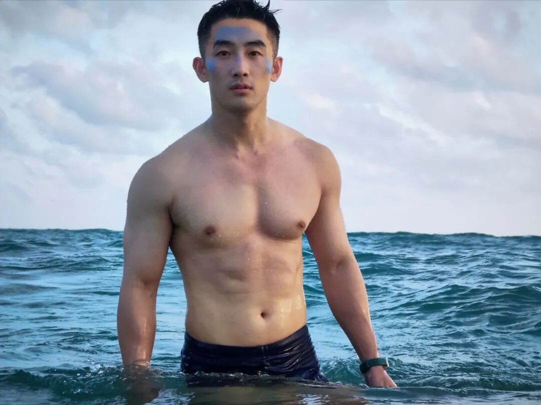 43 岁的上海一姐张弦长这样，你敢信？！