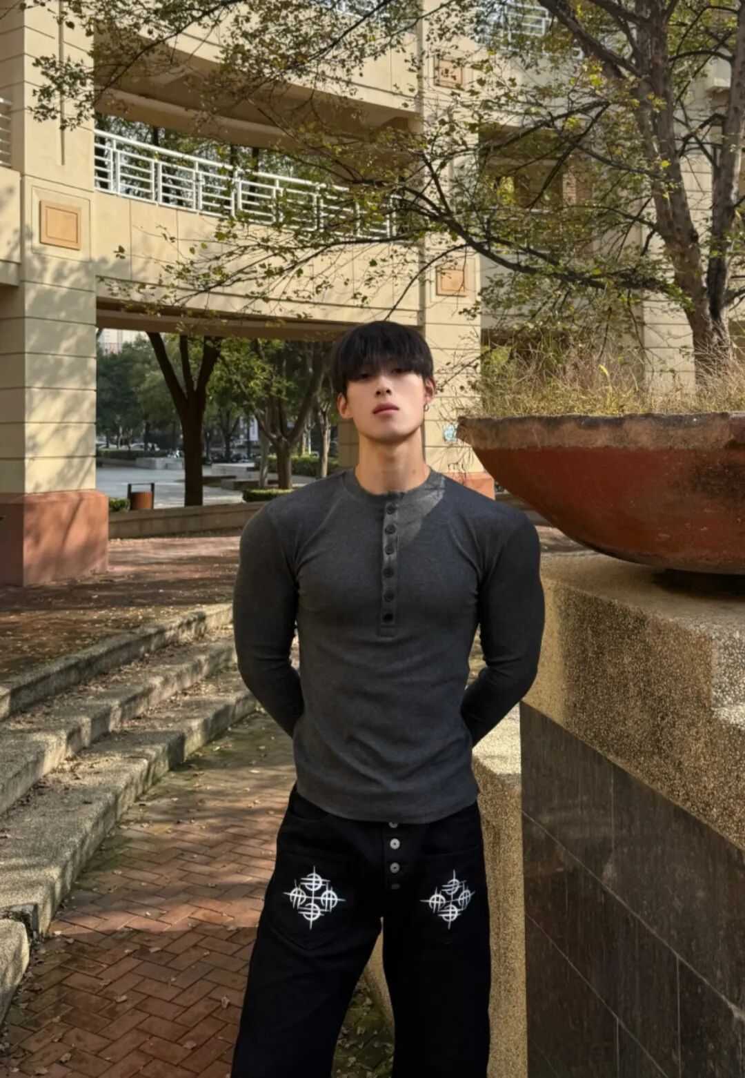 武汉 187 童颜巨肌健身小狼狗,颜值与身材反差满满... 武汉 187 童颜巨肌健身小狼狗,颜值与身材反差满满...