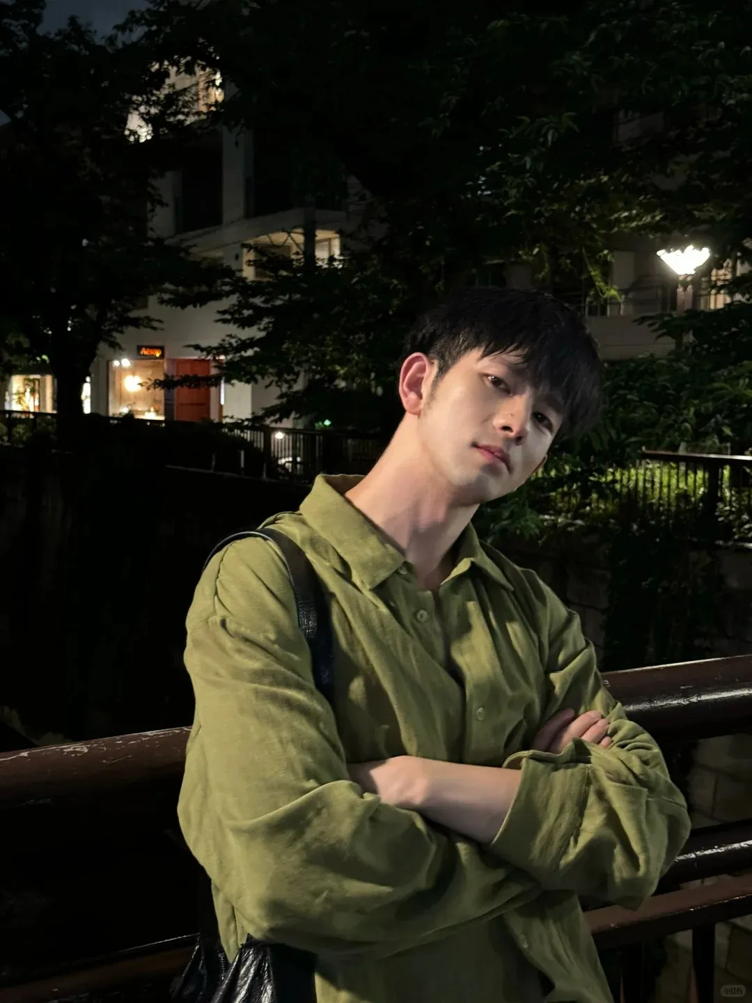 正装照让直男破防！武大退役小哥帅得人心花怒放！