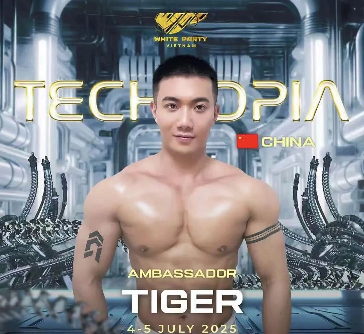 网红结婚的黑皮伴郎，也在曼谷白趴上秀起了肌肉，未来之星就是他！