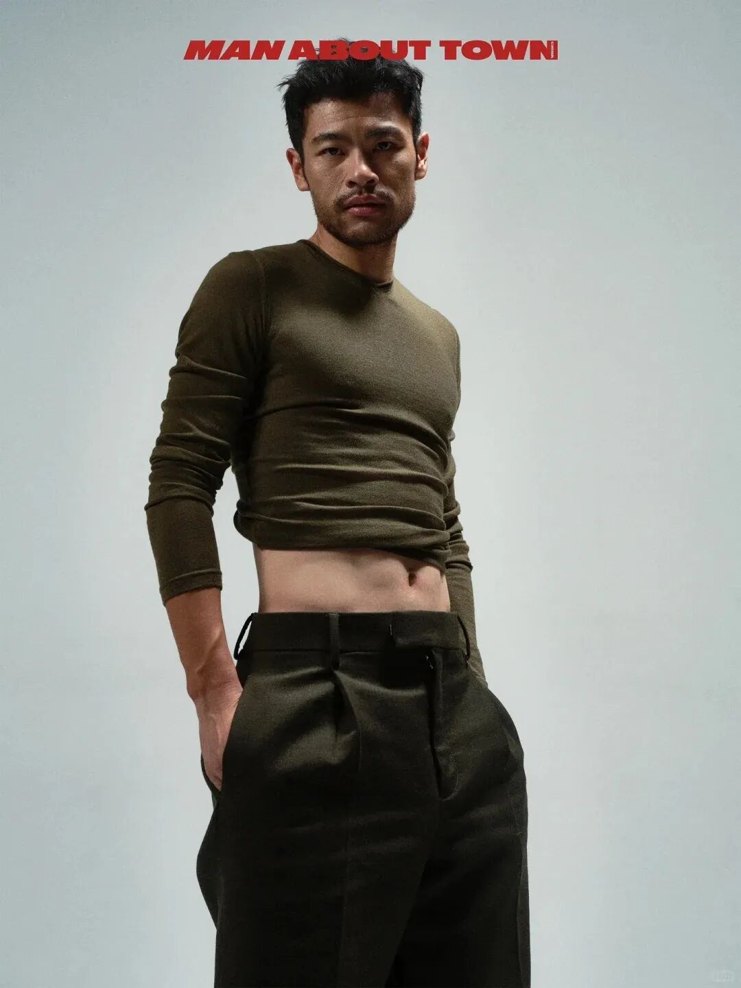 2026 冬奥会滑冰运动员宁忠岩得冠军，！私照流出太好看？