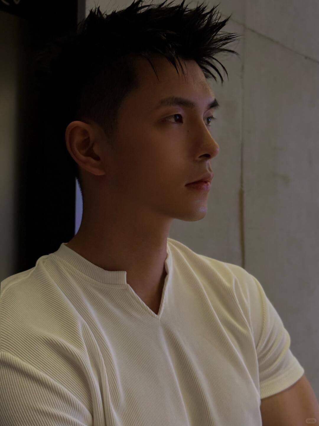 190 公分健身博主，从寸头到美式前刺，这变化太大了