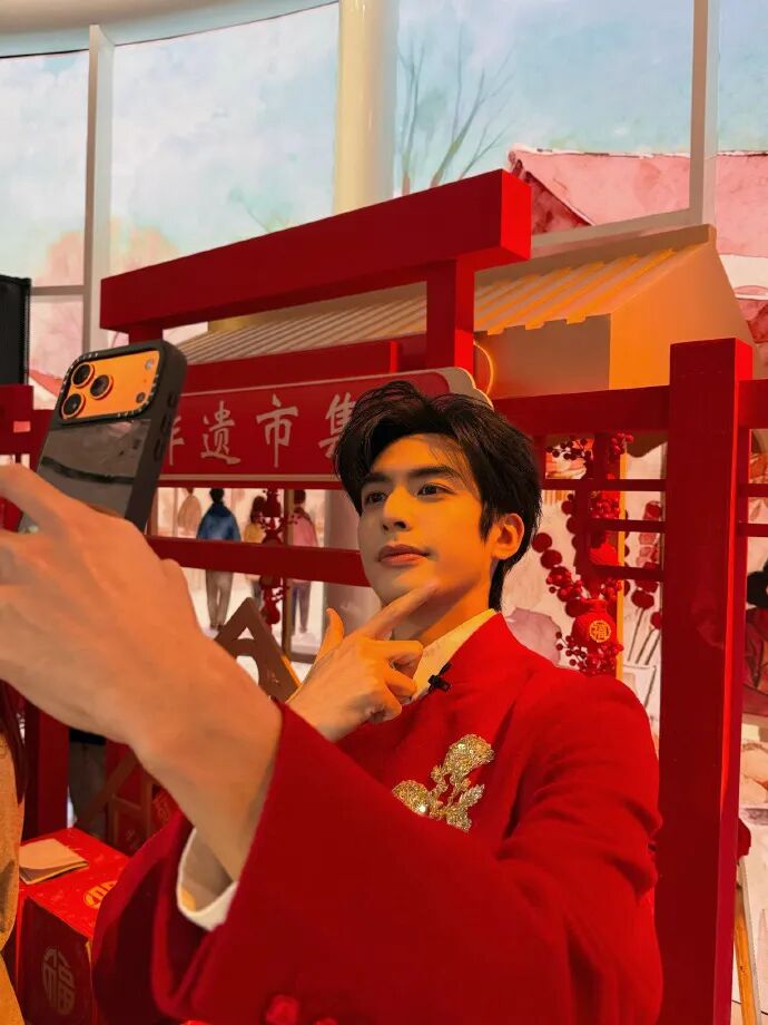 春晚 188CM 的最帅新郎？宋威龙帅得人眼前一亮！