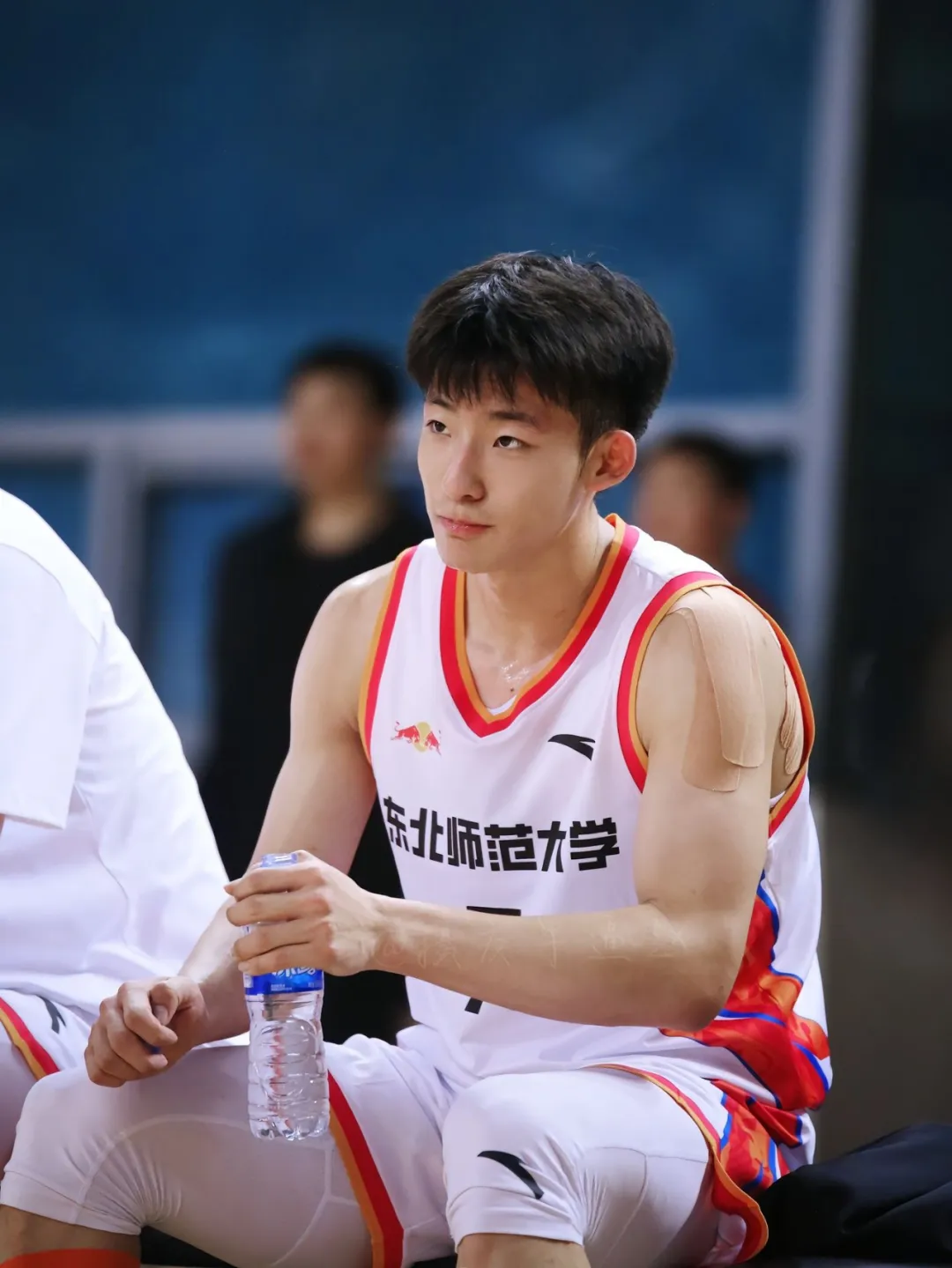 东北师大 19 岁篮球体育生被采访了！声音太 man，网友想叫爸爸！