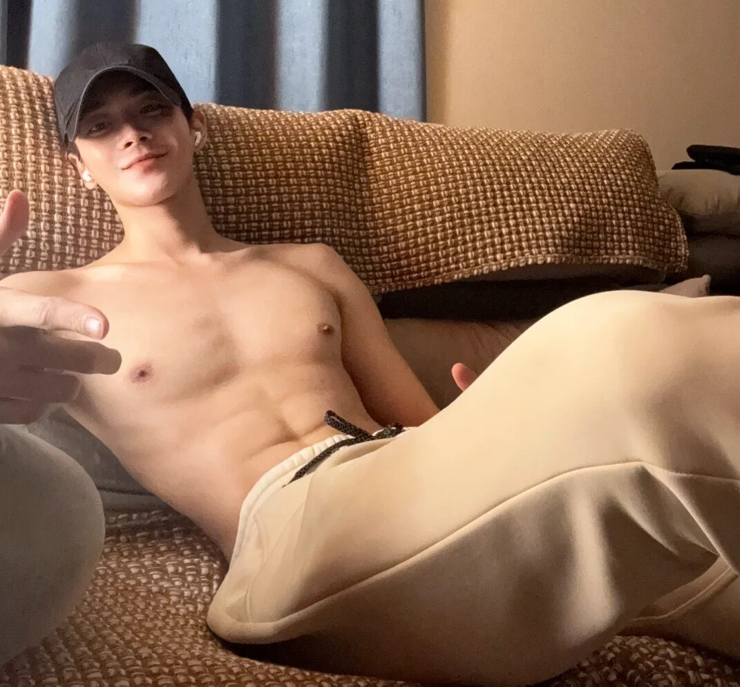 网红裁判员跨界演短剧，没有代表作照样火！圈粉理由出奇一致