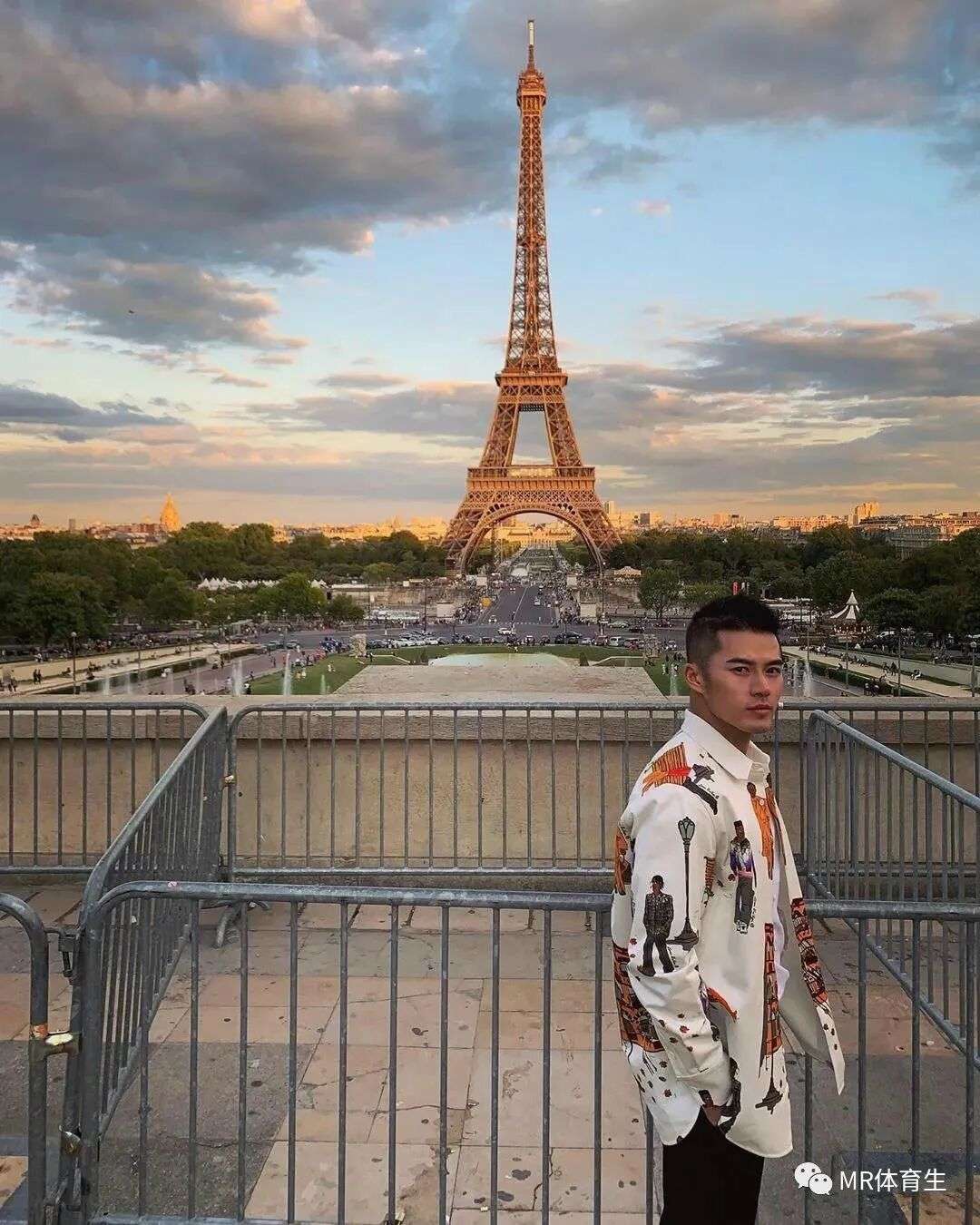 西安肌肉网红一哥,这颜值肌肉太可了 西安肌肉网红一哥,这颜值肌肉太可了