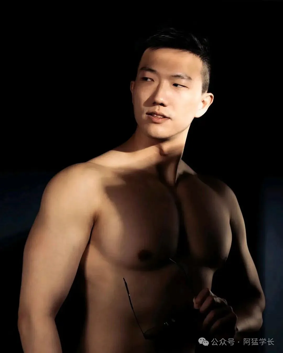 图片[11]-台湾《男生男生配》综艺男主，竟然是X上18万粉丝的网红？！-潮男潮北-潮男潮北