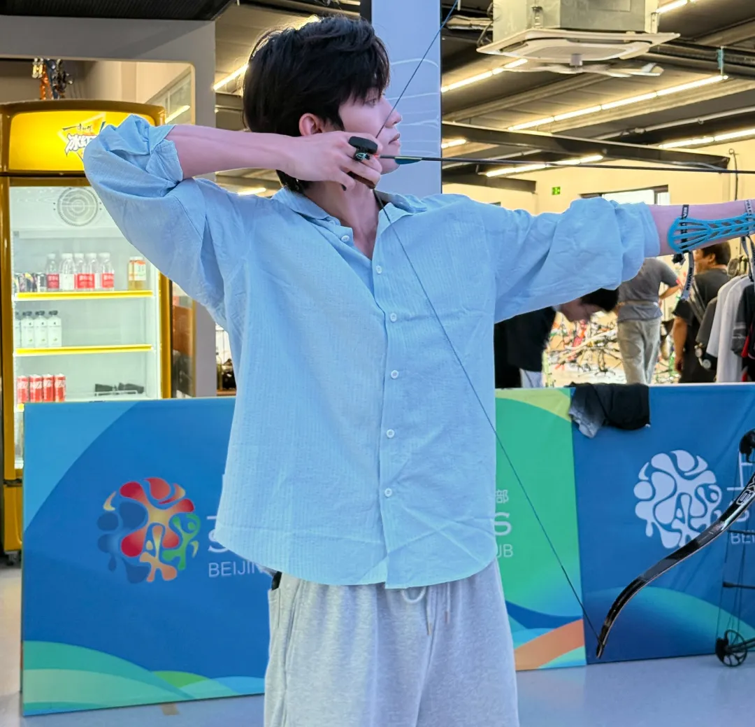 图片[2]-186cm国际模特：跨界演短剧，下海后一战成名！-潮男潮北-潮男潮北