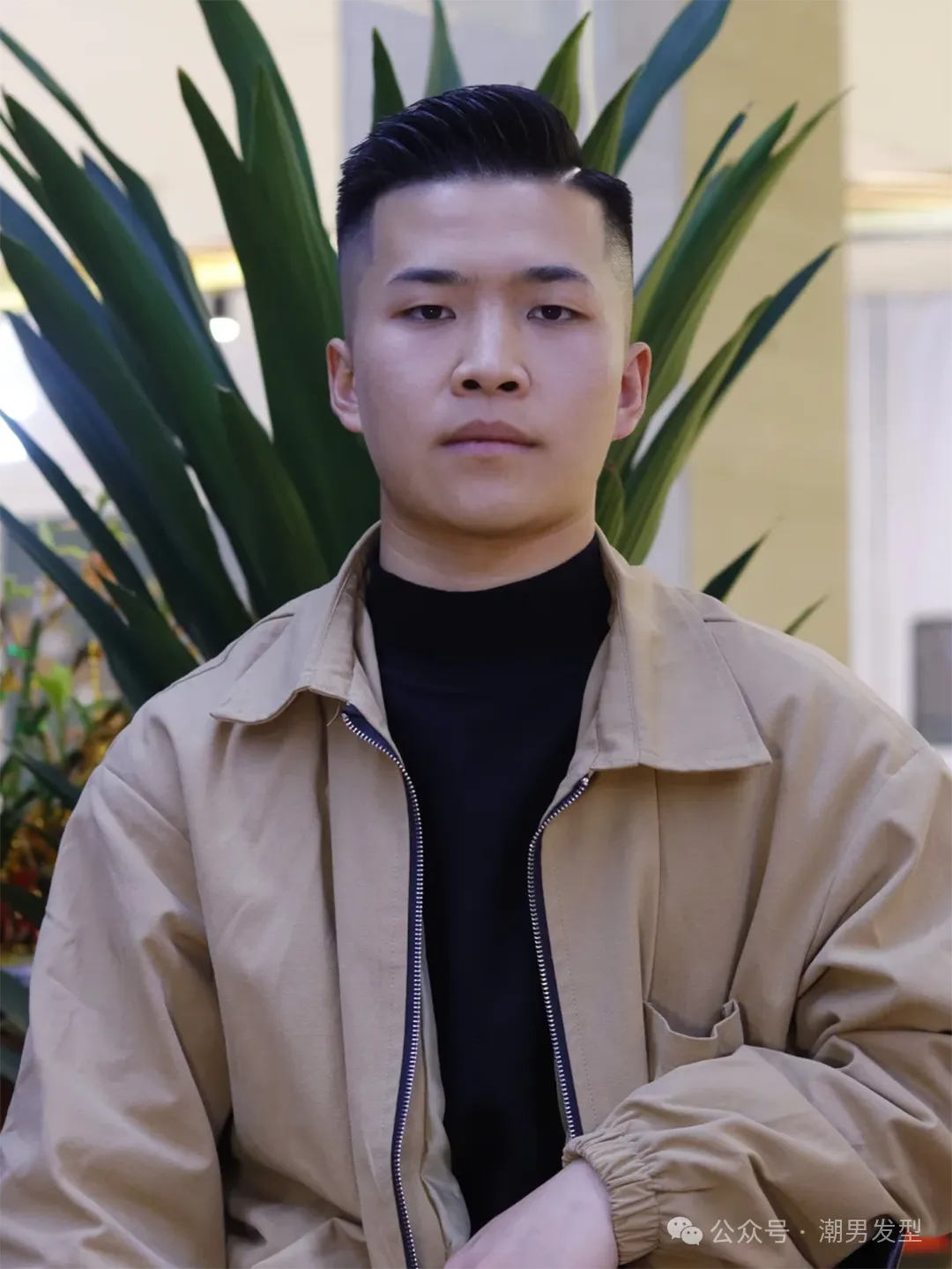 图片[2]-男生过了30岁，就别再剪“幼稚”发型了！这3款造型轻熟又帅气！-潮男潮北-潮男潮北